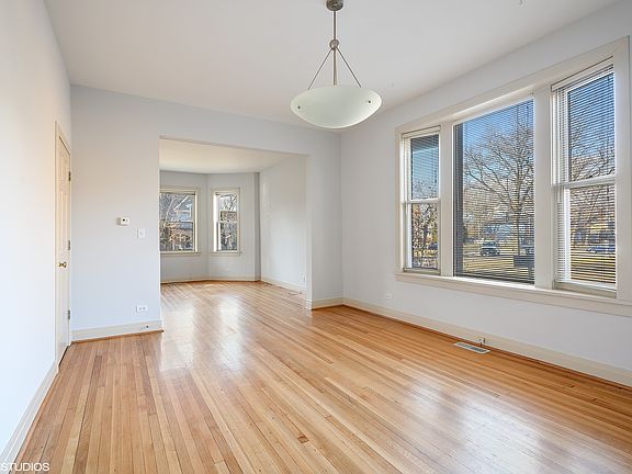 4th image of 528 Park Ave APT A