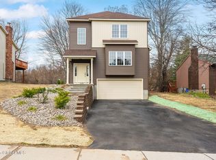148 Colonial Ave, Albany, NY 12208