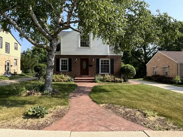 4816 West Cleveland AVENUE, Milwaukee, WI 53219