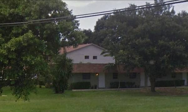 2nd image of 940 SW 9th St APT 1