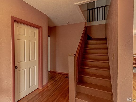 4th image of 712 N Williams St