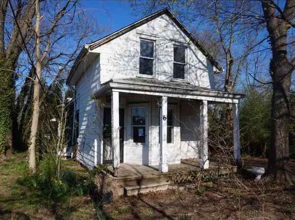 6 Lantern Ln S, Cherry Hill, NJ 08034