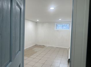 1913 Hunt Ave, Bronx, NY 10462