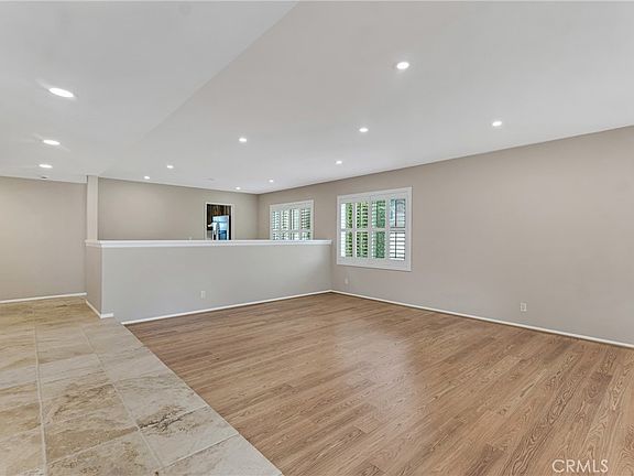 4th image of 7923 Casaba Ave
