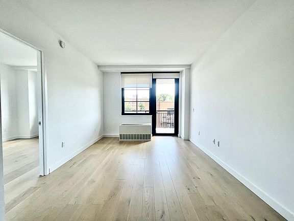 5th image of 14474 Northern Blvd E #5L