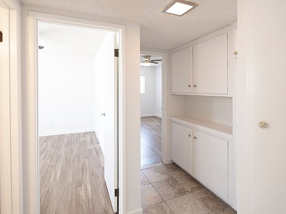 5th image of 2150 Thomas Ave #11