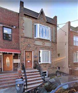 68 Lake Pl, Brooklyn, NY, 11223