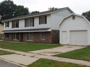 2210 Gina St, Portage, IN 46368