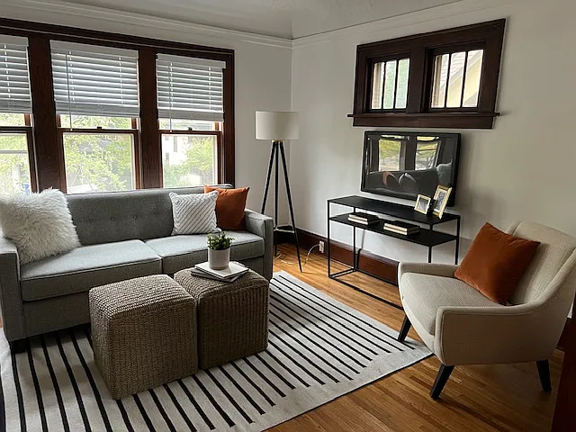 1088 Dayton Ave #3 — Photo 2
