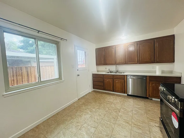 Kitchen with new stainless appliances