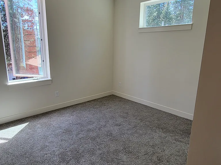 1838 SW Knoll Ave #1 — Photo 6