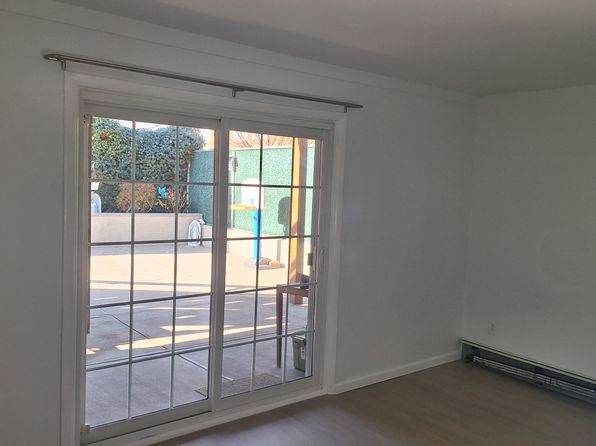 (undisclosed Address)