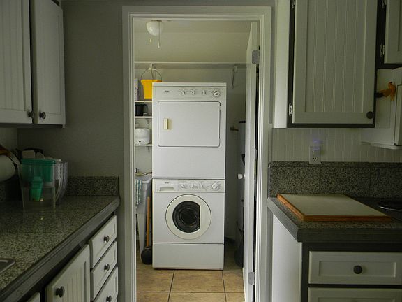 3rd image of 9729 W Shasta Dr