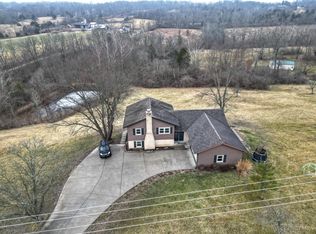 4151 Schoenling Rd, Okeana, OH 45053