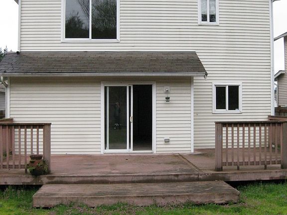 4th image of 6124 71st Avenue Ct W