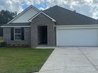 119 Lake Oak Dr, Lafayette, LA 70507