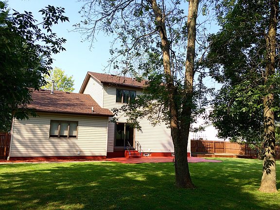 3rd image of 36 Grafton Ct