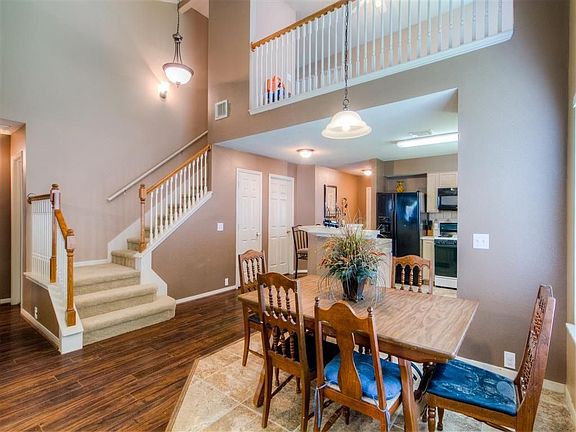 4th image of 10206 S Summit Canyon Ct