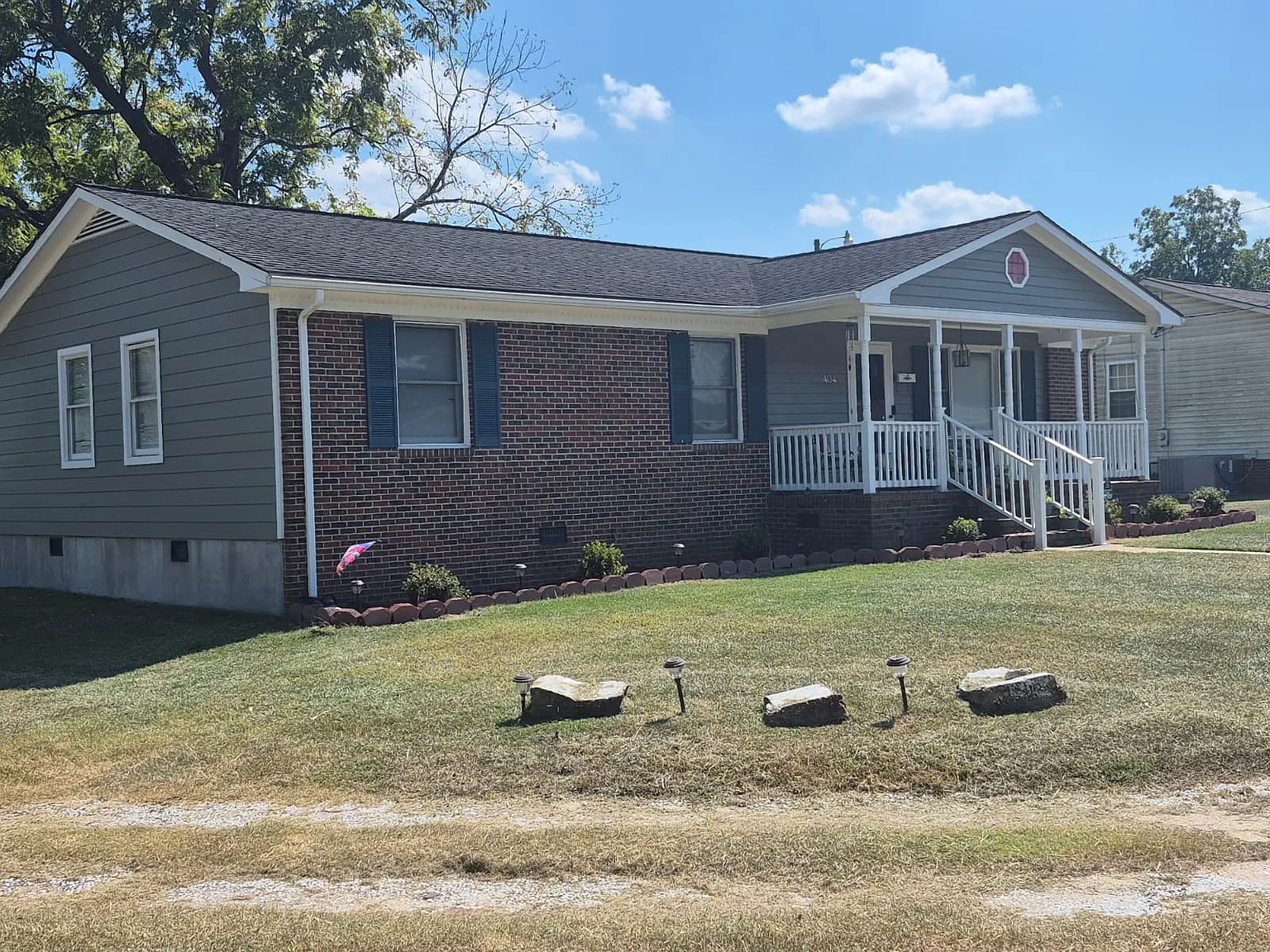 3 bed, 1540 sqft, $1,400 — Photo 1