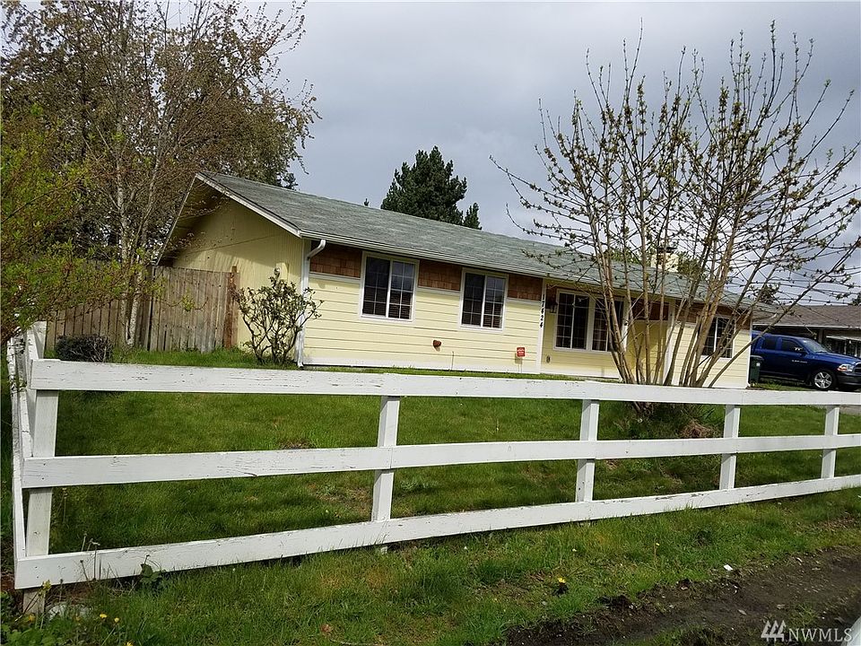 1st image of 17424 5th Avenue Ct E