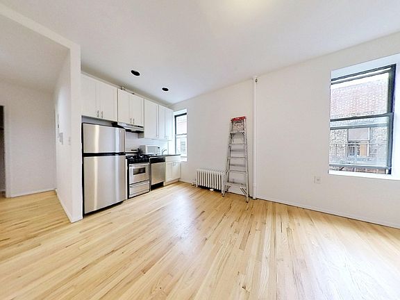 5th image of 415 E 73rd St APT 6H