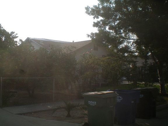 3rd image of 230 10th St