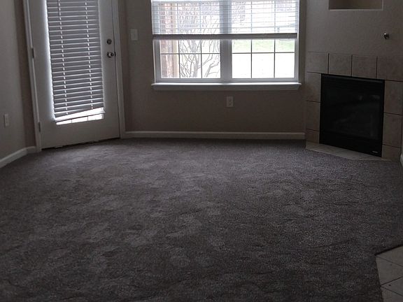 3rd image of 5703 N Gibralter Way #106
