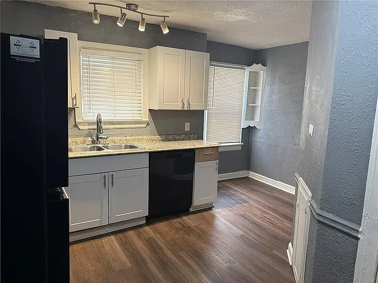 4245 Paseo Blvd — Photo 6