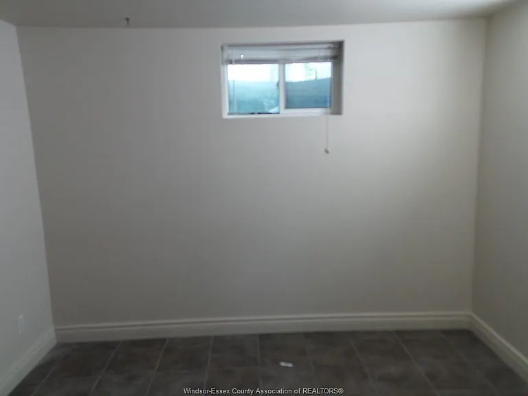 2163 College Ave — Photo 15