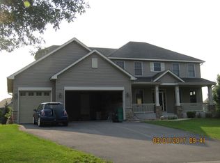 3861 Covey Trl, Saint Bonifacius, MN 55375