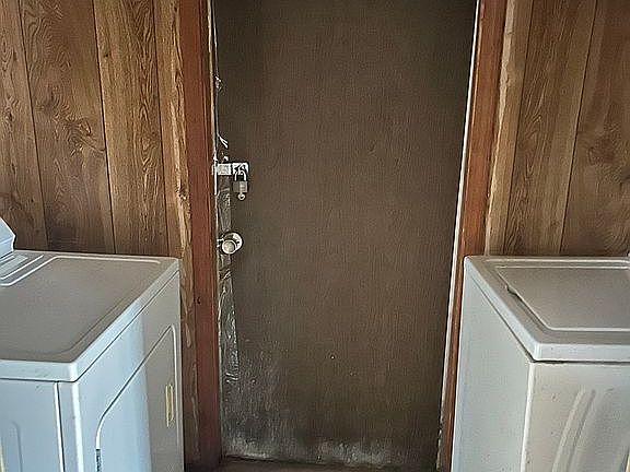 4th image of 11410 Lexington St