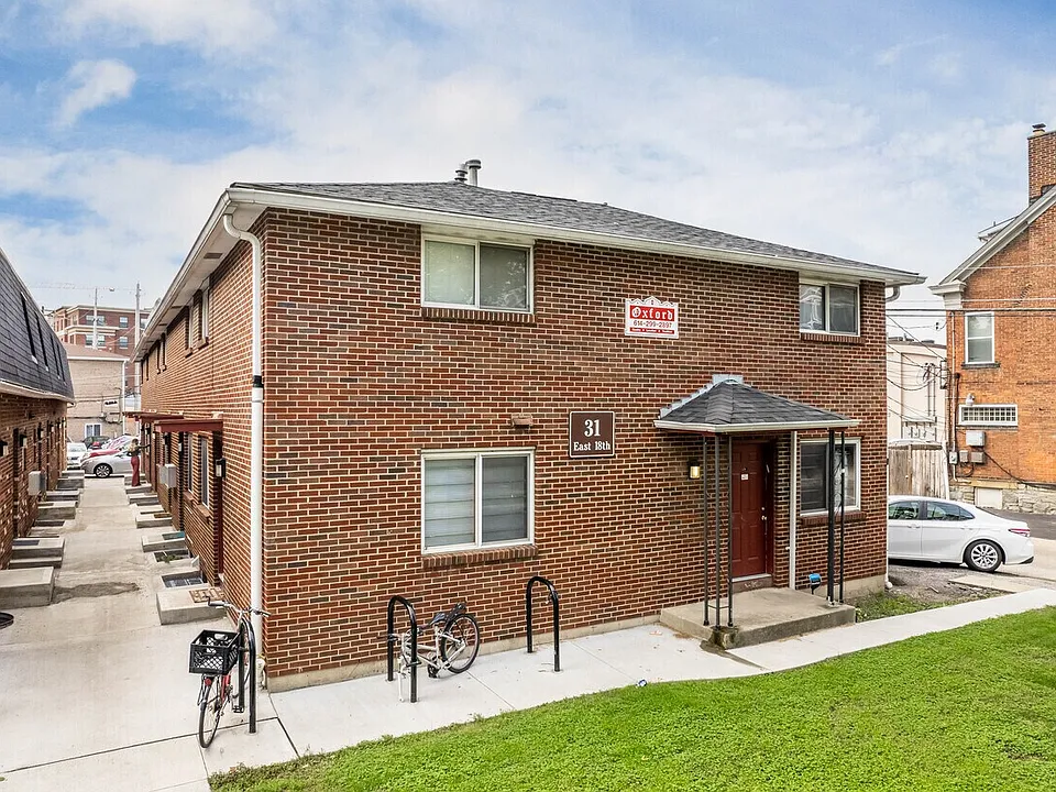 31 E 18th Ave