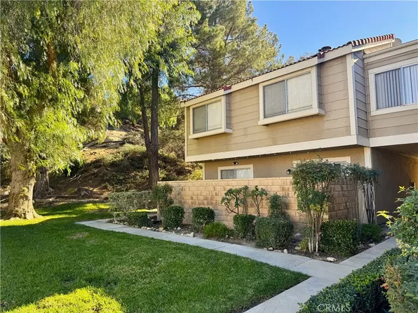 31363 The Old Rd Unit A, Castaic, CA 91384