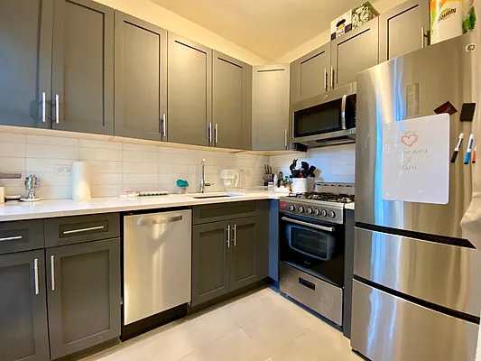 Rented by LivingNY | media 10