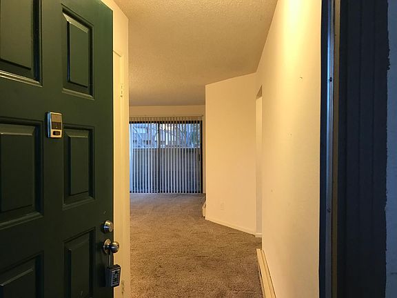2nd image of 1127 N Abbott Ave