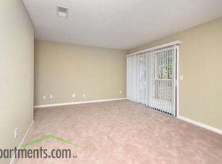 712 Wynhollow Trce APT 8, Norcross, GA 30071