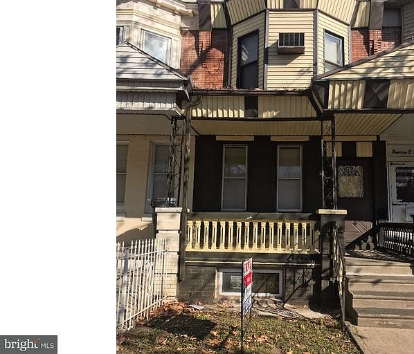 1st image of 1905 E Tioga St