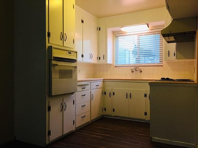 1st image of 4141 N Pershing Ave