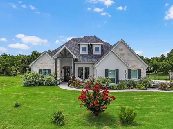 1016 Hennesay Park, Springtown, TX 76082
