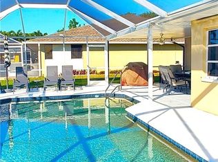 3010 SE 18th Place Cpe, Coral, FL 33904