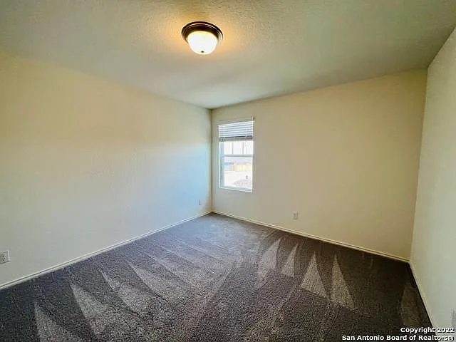 8907 Colony Mdw — Photo 27