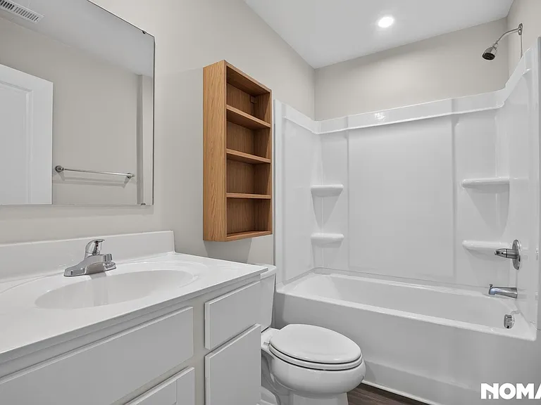 200 Harvest Hill Ln — Photo 5