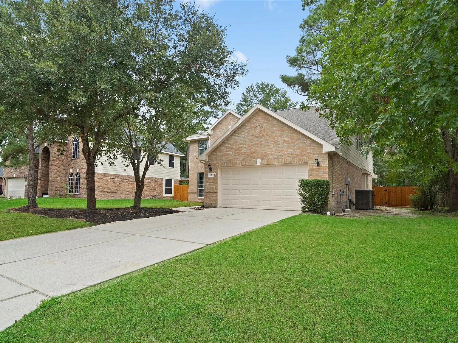 4 bed, 3.5 bath, 2775 sqft, $2,800 — Photo 4
