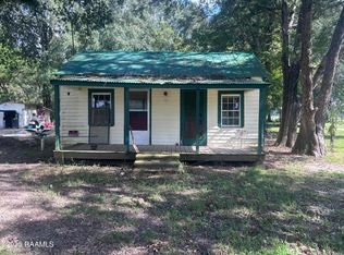 1594 N Portage Hwy #RES, Arnaudville, LA 70512