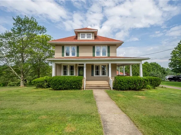 41 Highland Ave, West Alexander, PA 15376