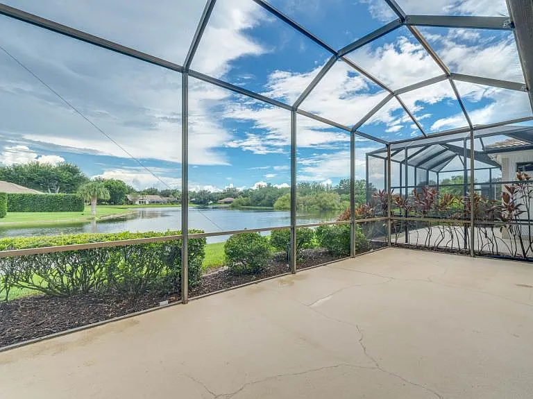 12774 Devonshire Lakes Cir — Photo 19