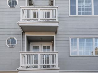 652 Chestnut St, San Carlos, CA 94070
