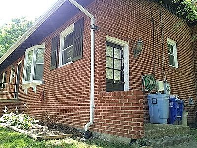 1st image of 9023 Dellwood Dr