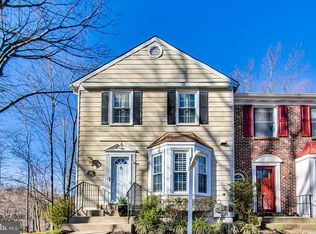 9025 Giltinan Ct, Springfield, VA 22153