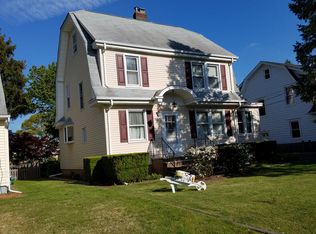 9 Raymond Rd, Morris Plains, NJ 07950